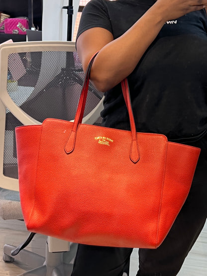 Gucci Swing Vermelha