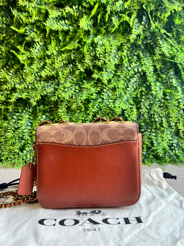 Coach Madison Shoulder Signature