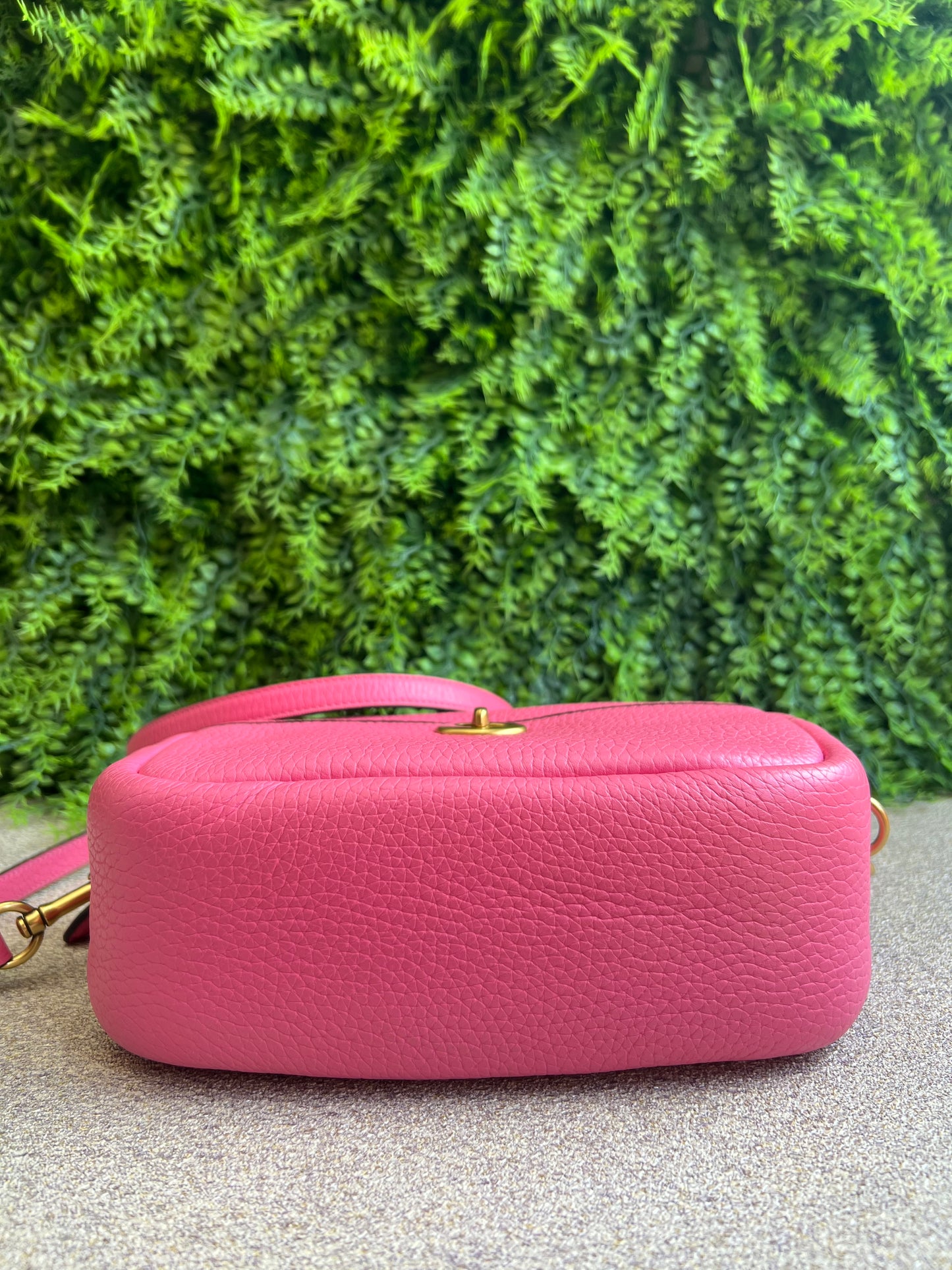 Coach Camera Bag Rosa