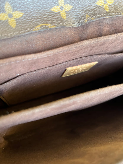 Louis Vuitton Pochette Métis Monograma