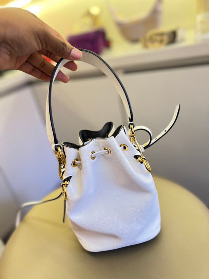 Fendi Mon Tresor Bucket Branca