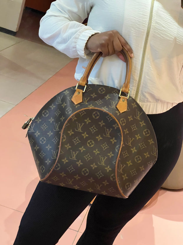 Louis Vuitton Elipse Monograma