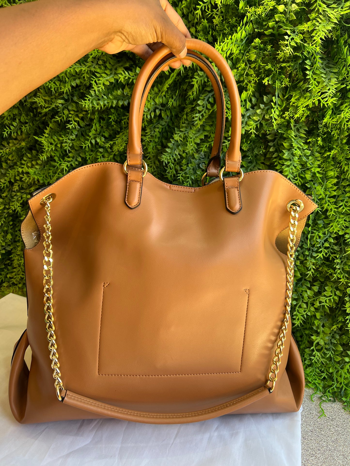 Bolsa Love Moschino Caramelo