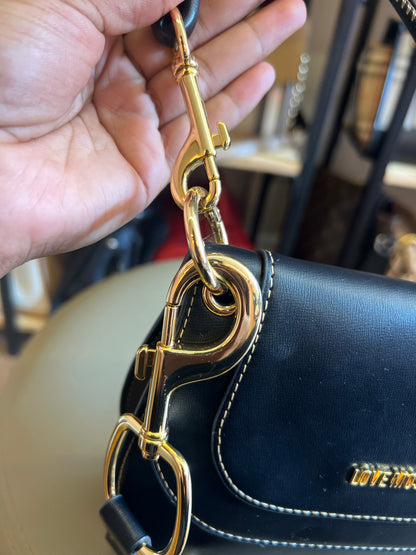 Love Moschino Shoulder Preta