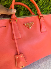 Prada Galleria Small Rosa