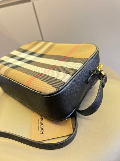 Burberry Camera Bag Heymarket Preta