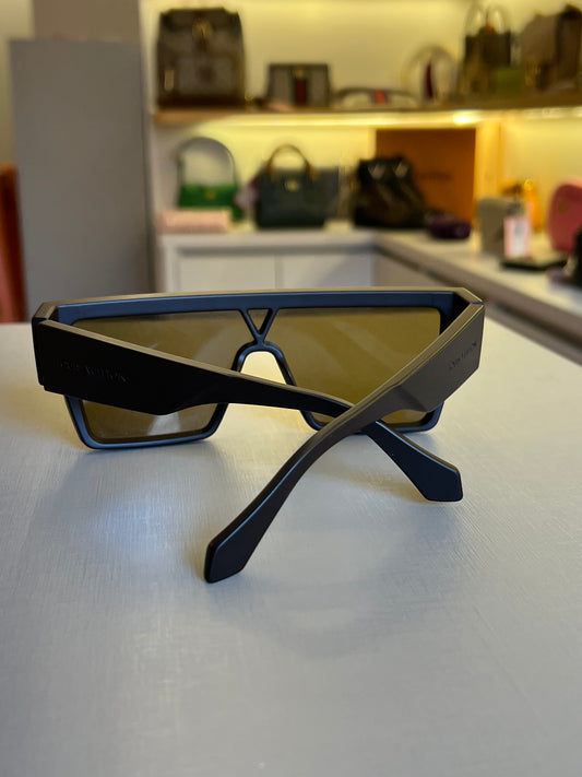 Óculos de Sol Louis Vuitton Waimea Monograma