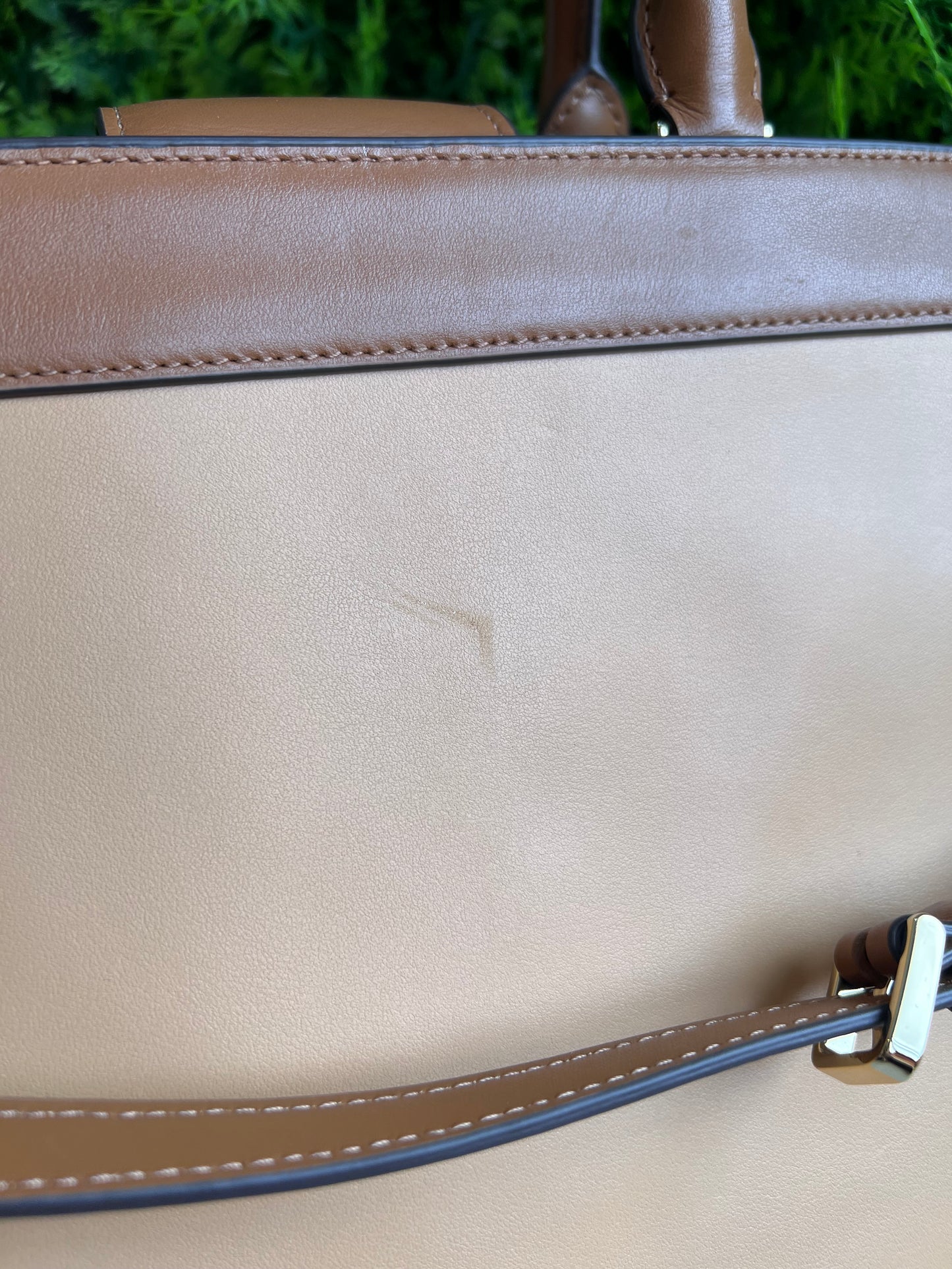 Kate Spade Reegan Satchel Caramelo