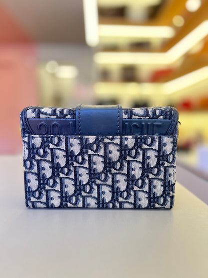 Dior 30 Montaigne Monograma
