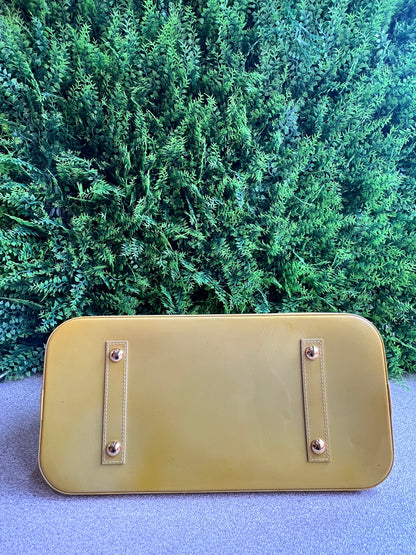 Louis Vuitton Alma GM Amarela