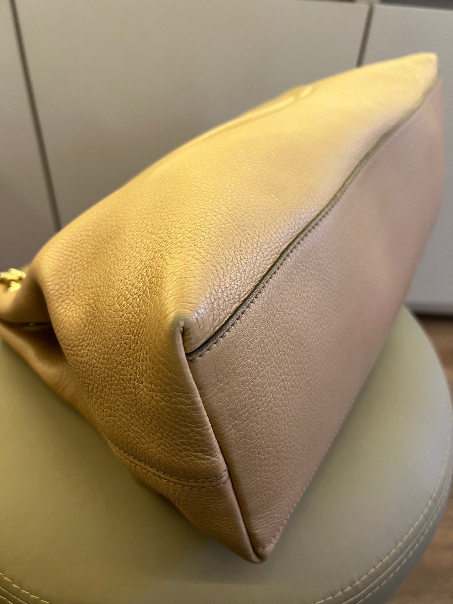 Gucci Soho Chain Nude