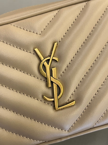 Saint Laurent Pochette Lou Leather Nude