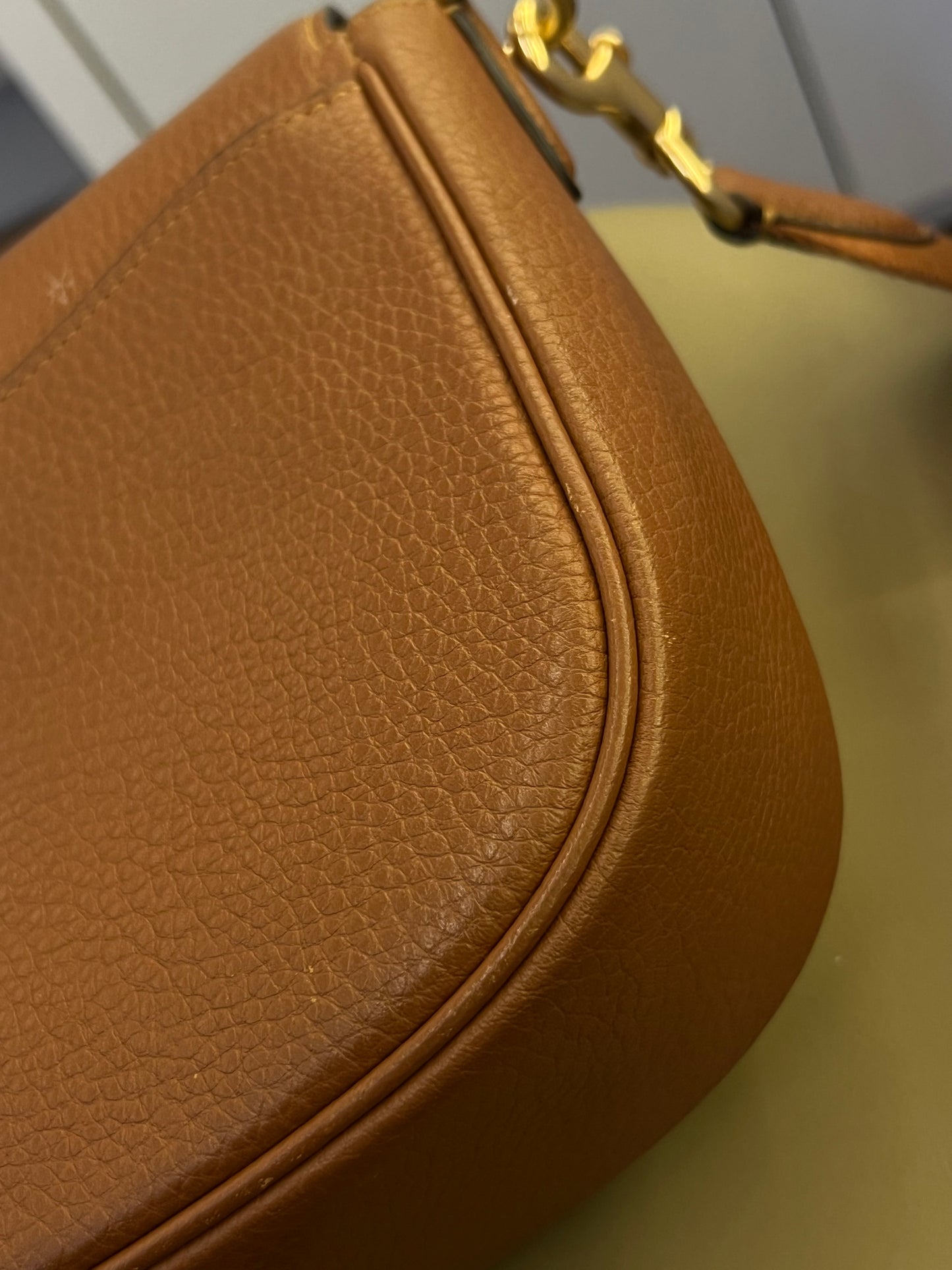 Coach Amelia Saddle Marrom
