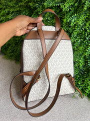 Mochila Michael Kors Jaycee Monograma