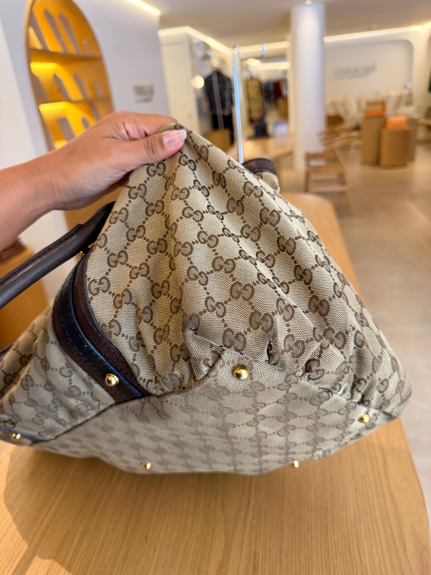 Gucci Sukey Monograma