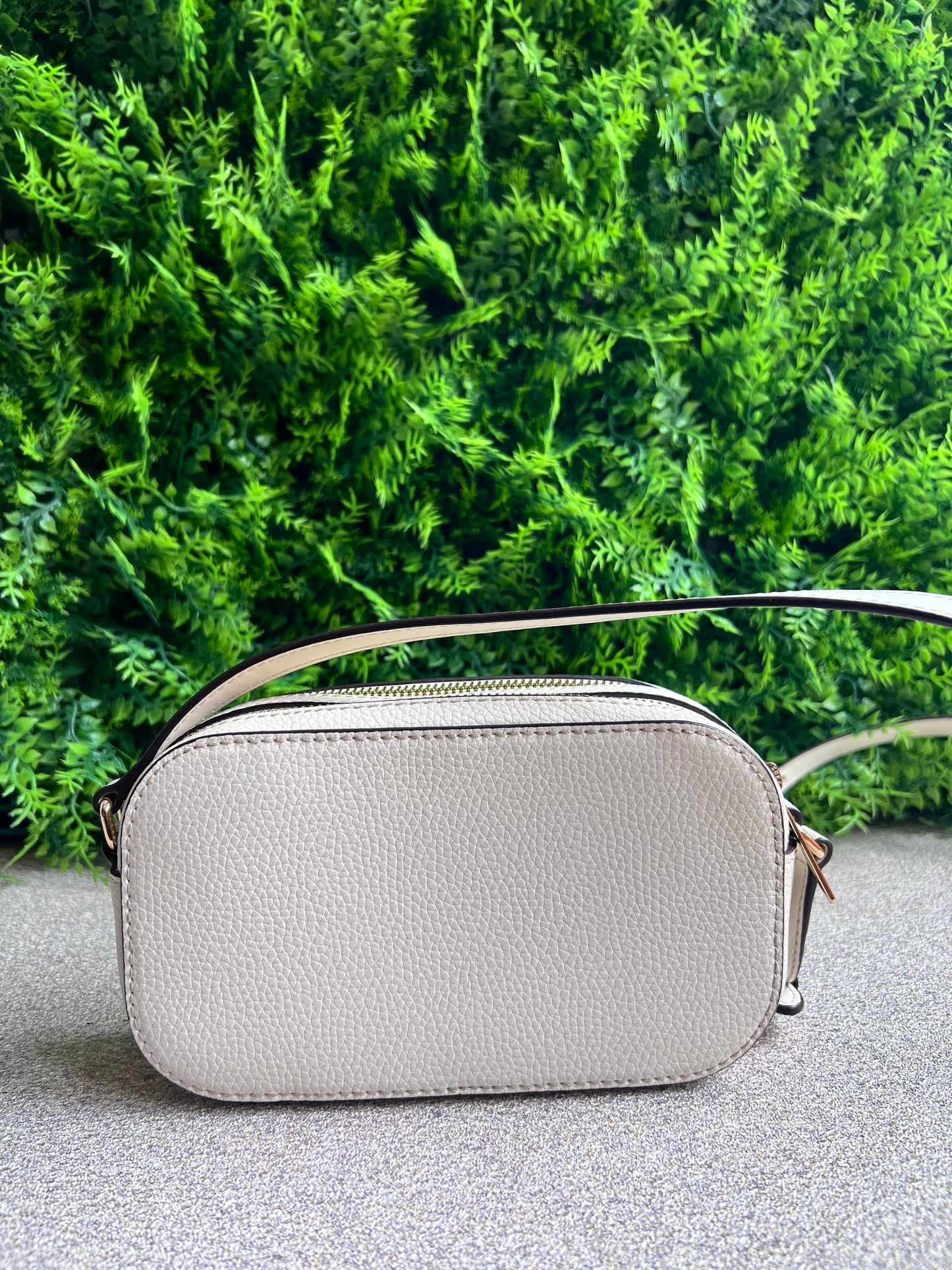 Michael Kors Camera bag Off White