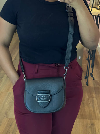 Coach Amelia Saddle Preta