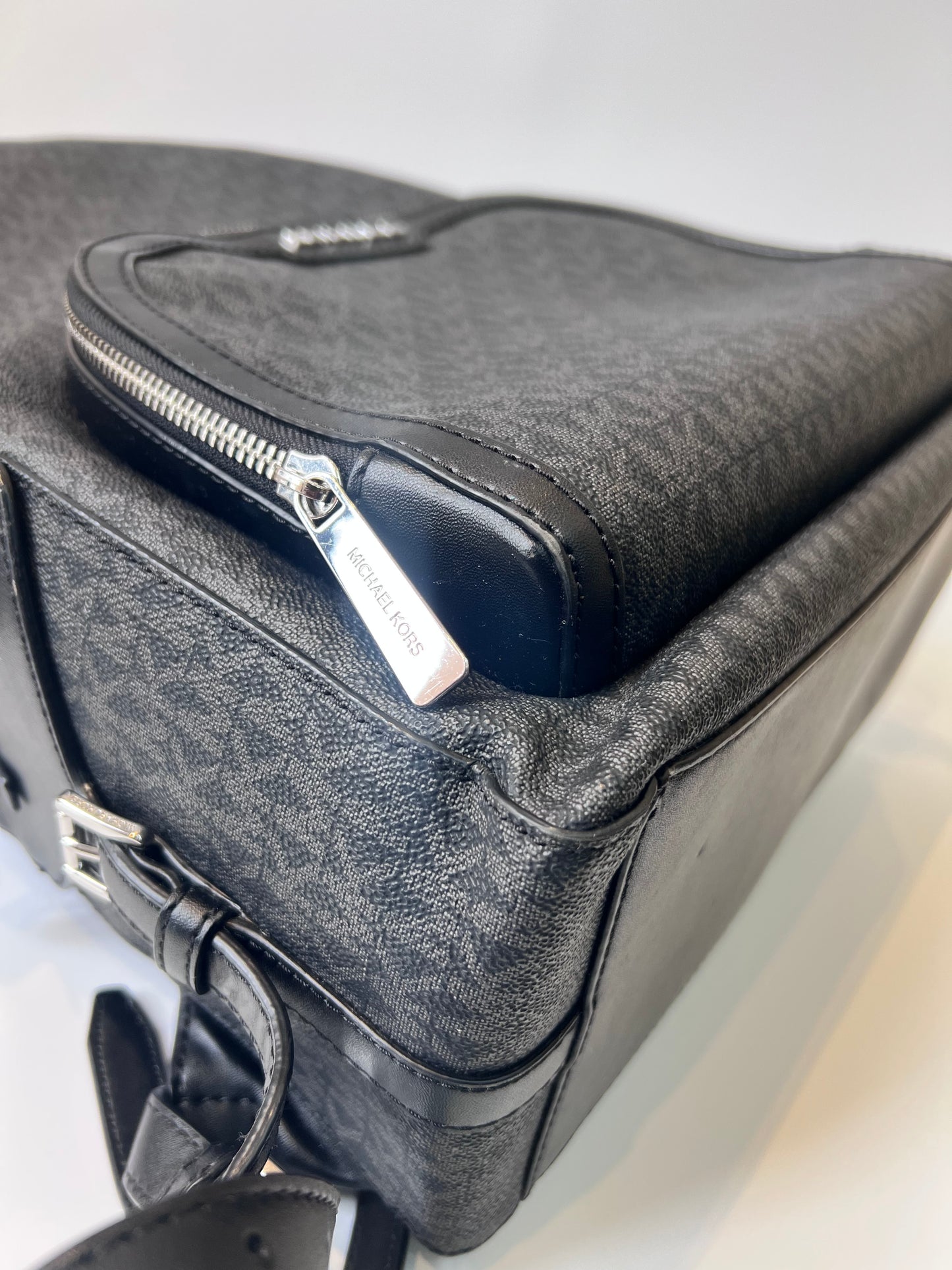 Mochila Michael Kors Monograma