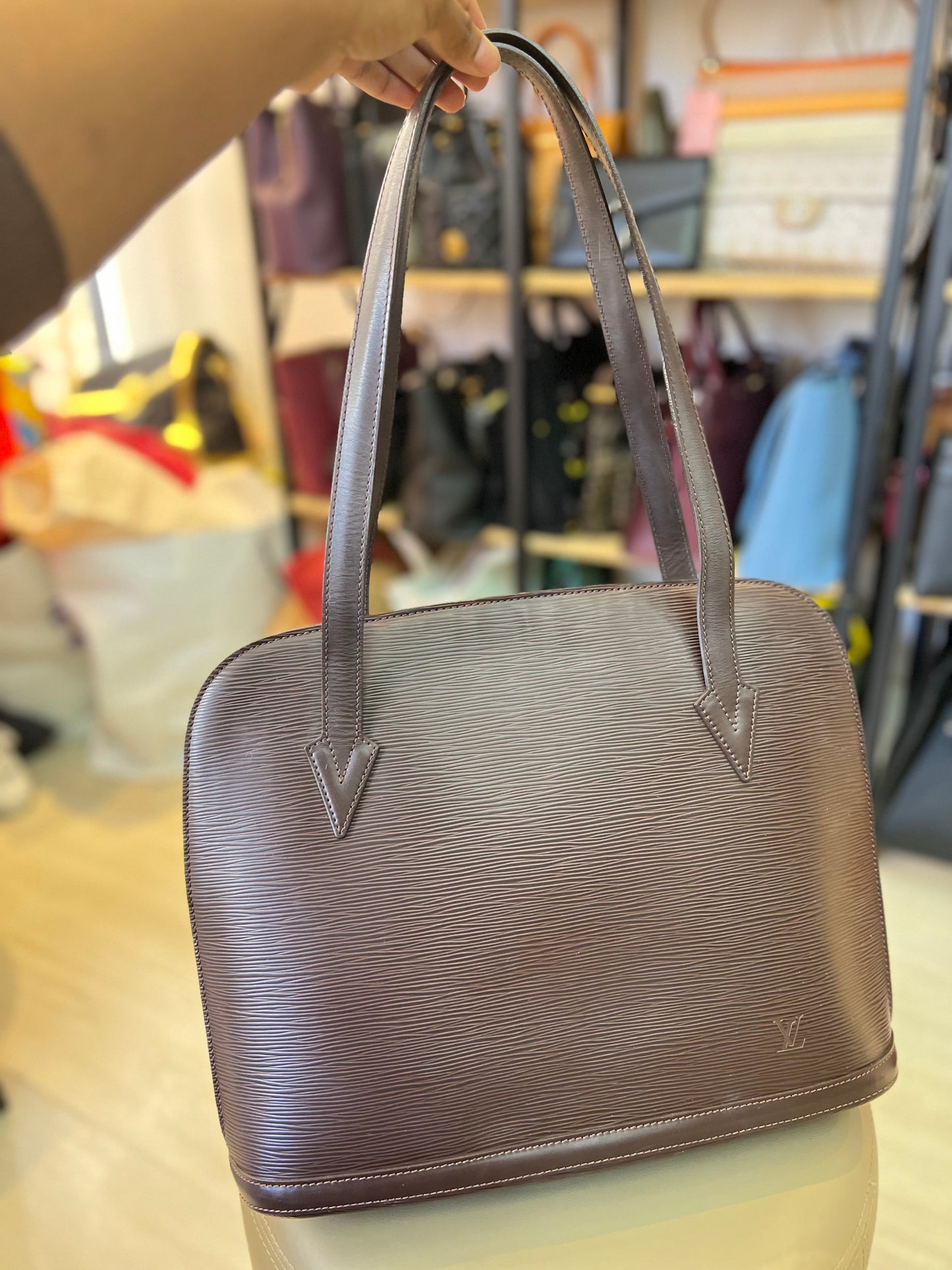 Louis Vuitton EPI Lussac Tote Marrom