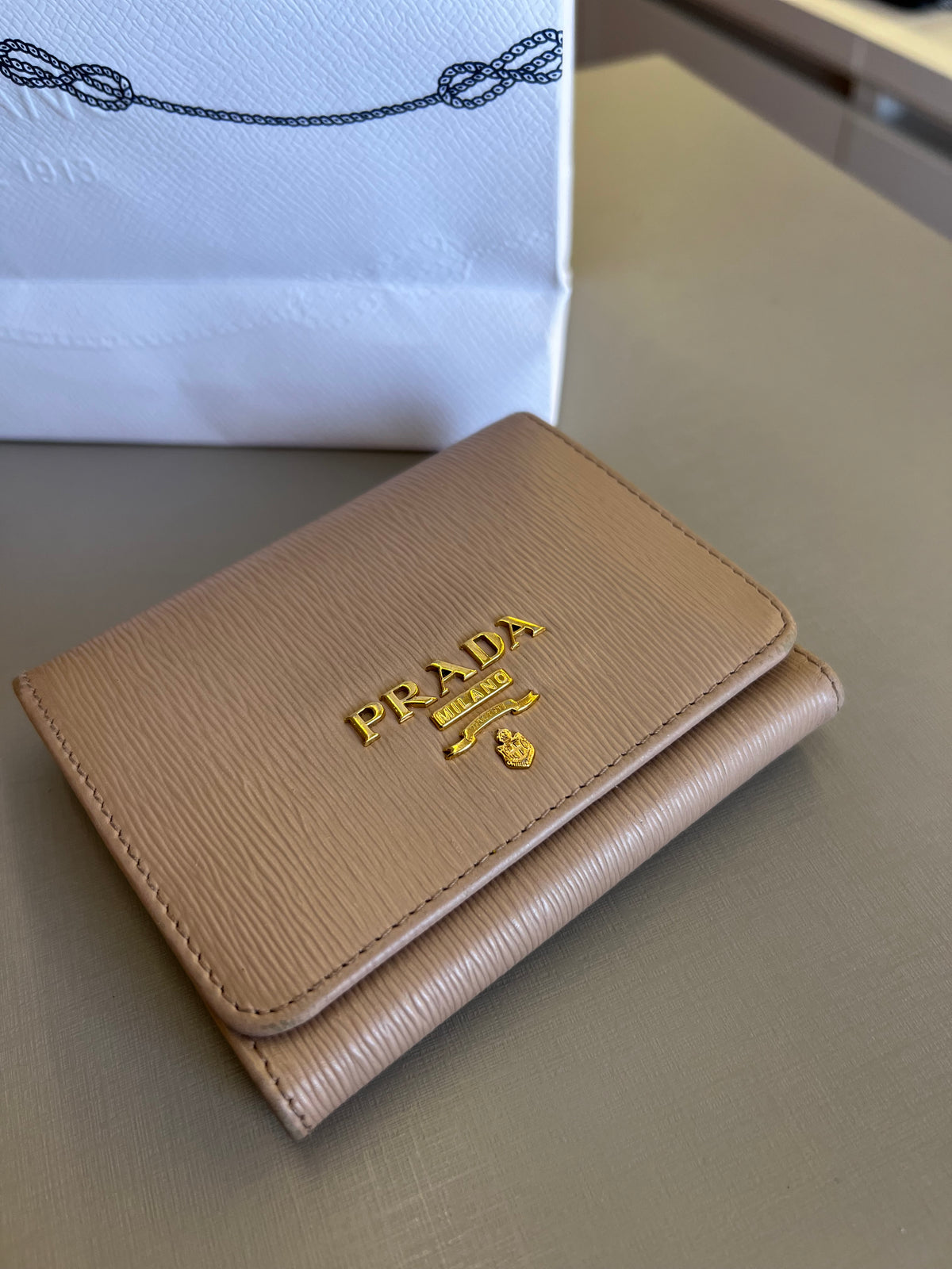 Carteira Prada Mini Nude