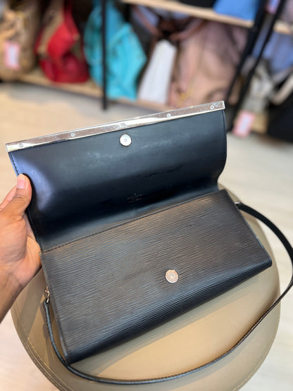 Louis Vuitton Pochette Couro EPI