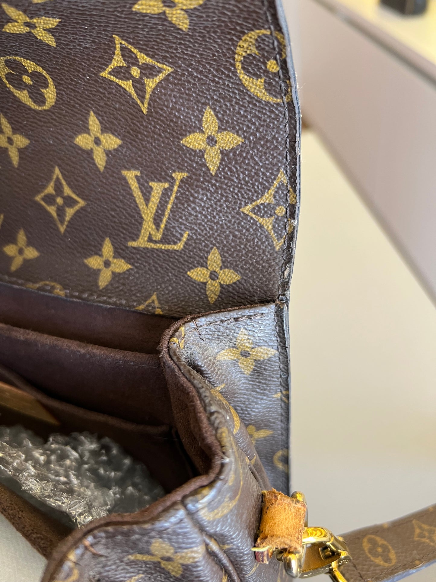 Louis Vuitton Pochette Métis Monograma