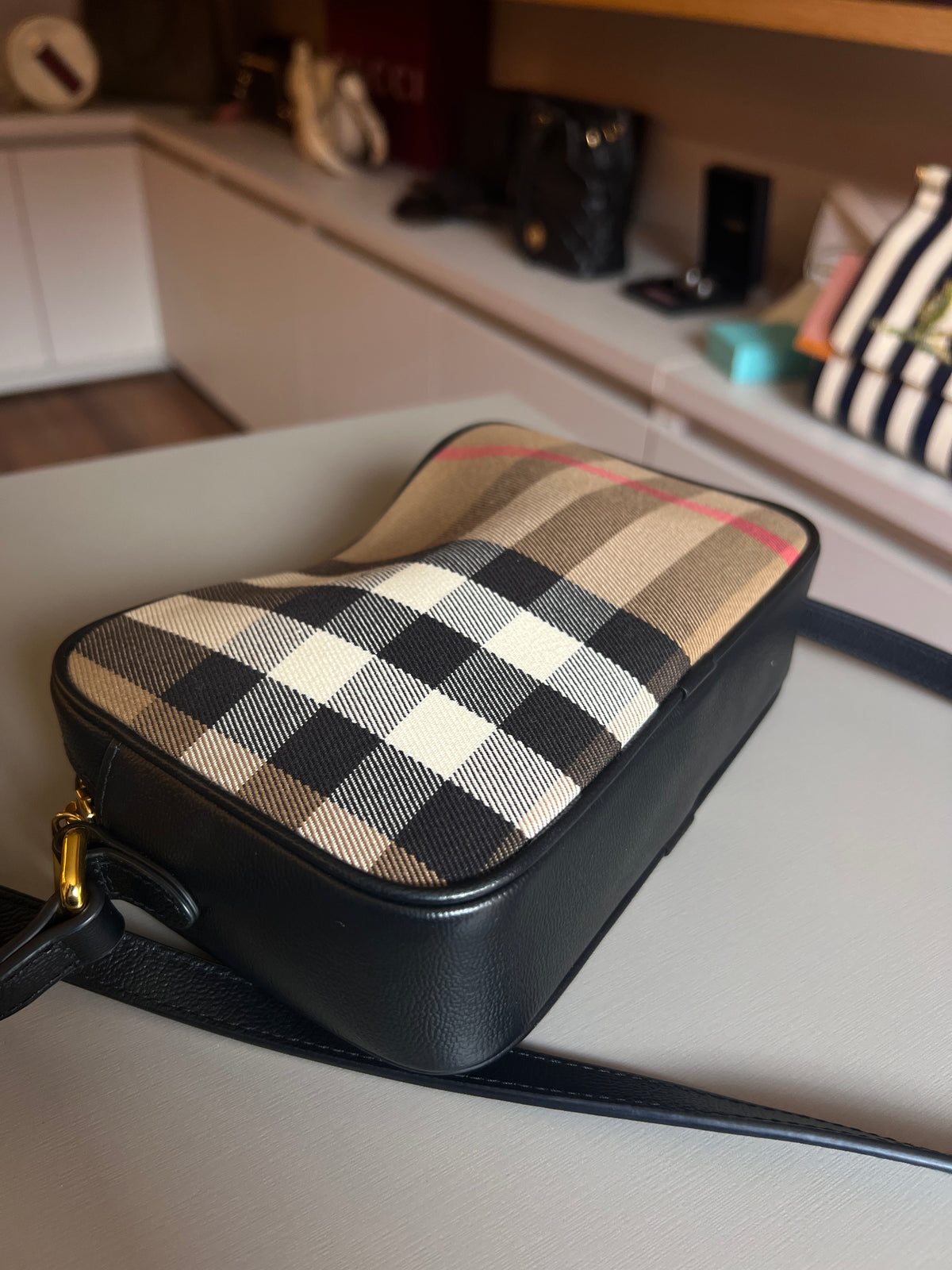Burberry Heymarket Câmera Bag Mini Preta