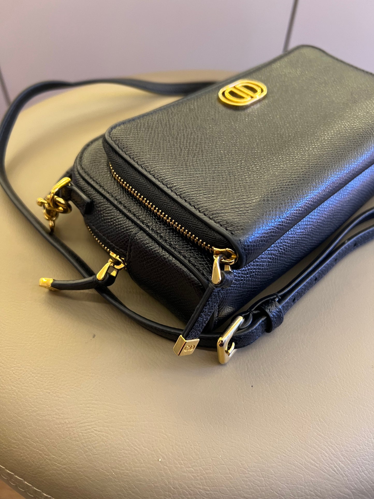 Christian Dior Cannage em Couro Preto