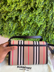 Burberry Hannah Stripe Preta