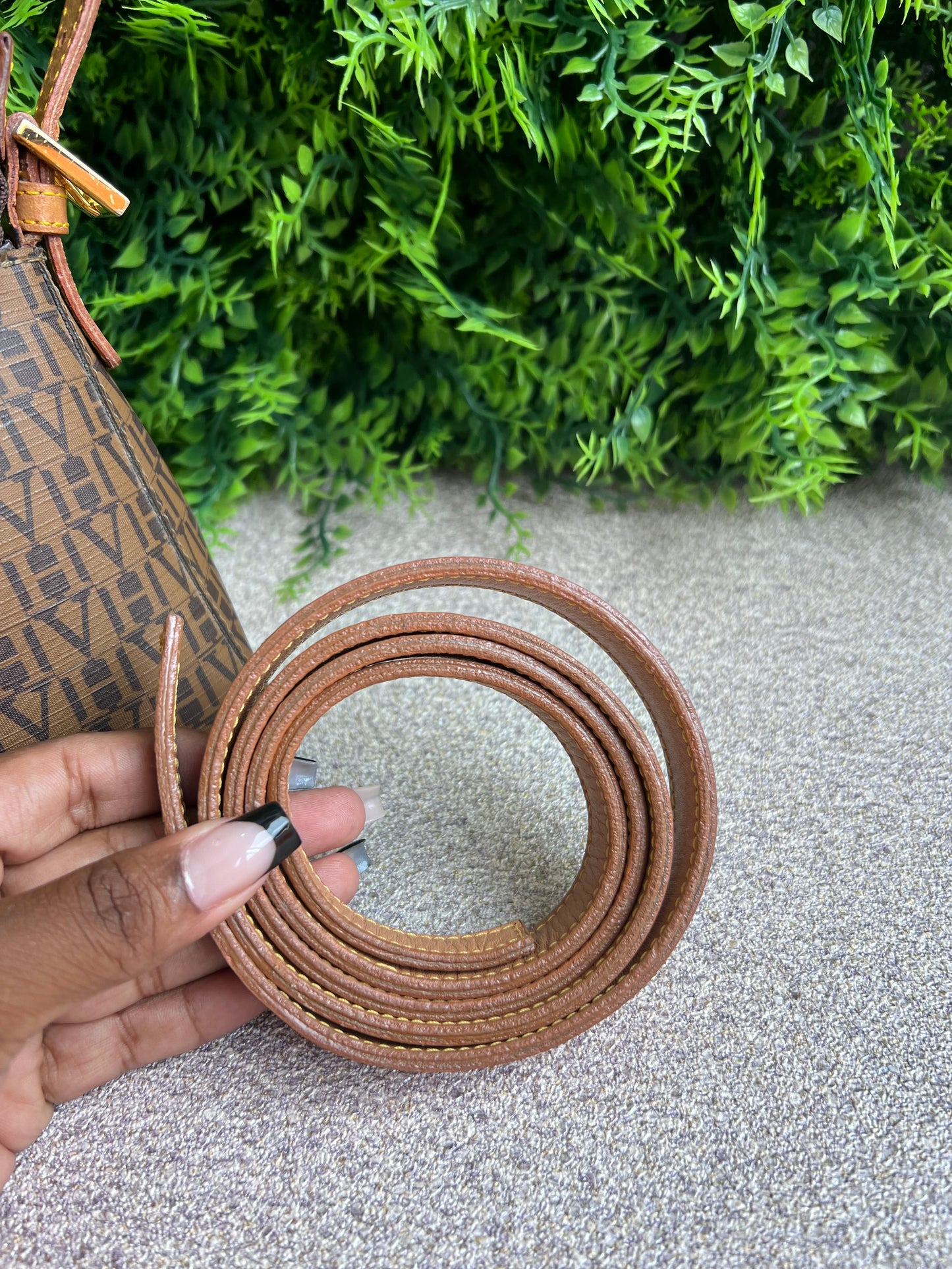 Victor Hugo Pochette Caramelo