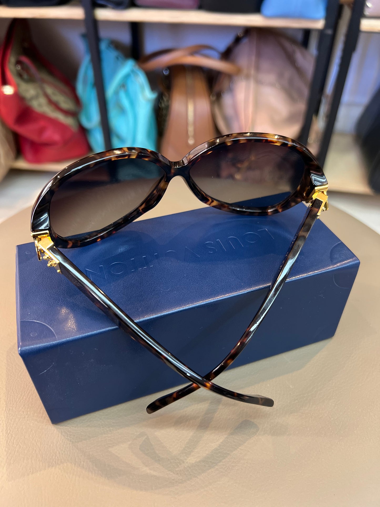 Óculos de Sol Louis Vuitton Tortoise