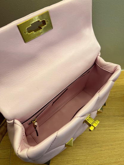 Valentino Roman Stud Média Rosa