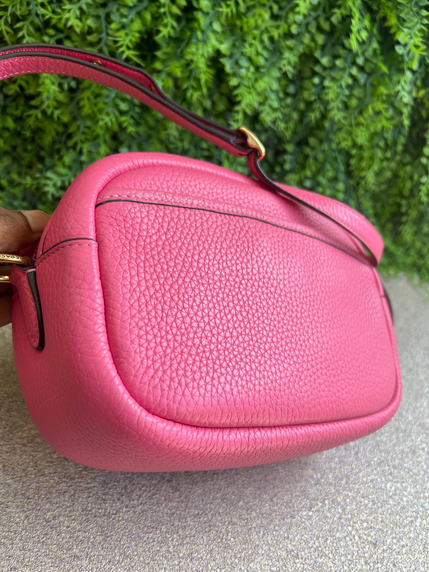 Coach Camera Bag Rosa