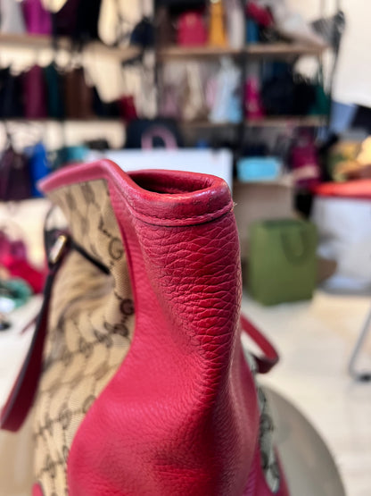 Gucci Bree Monograma Vermelha