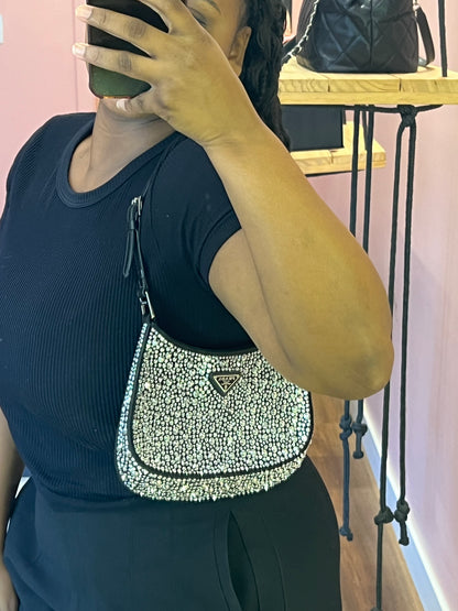 Prada Cleo Cetim com Cristais Preta