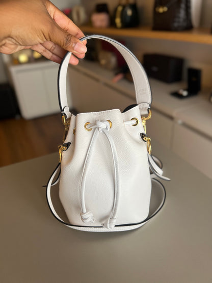 Fendi Mon Tresor Bucket Branca