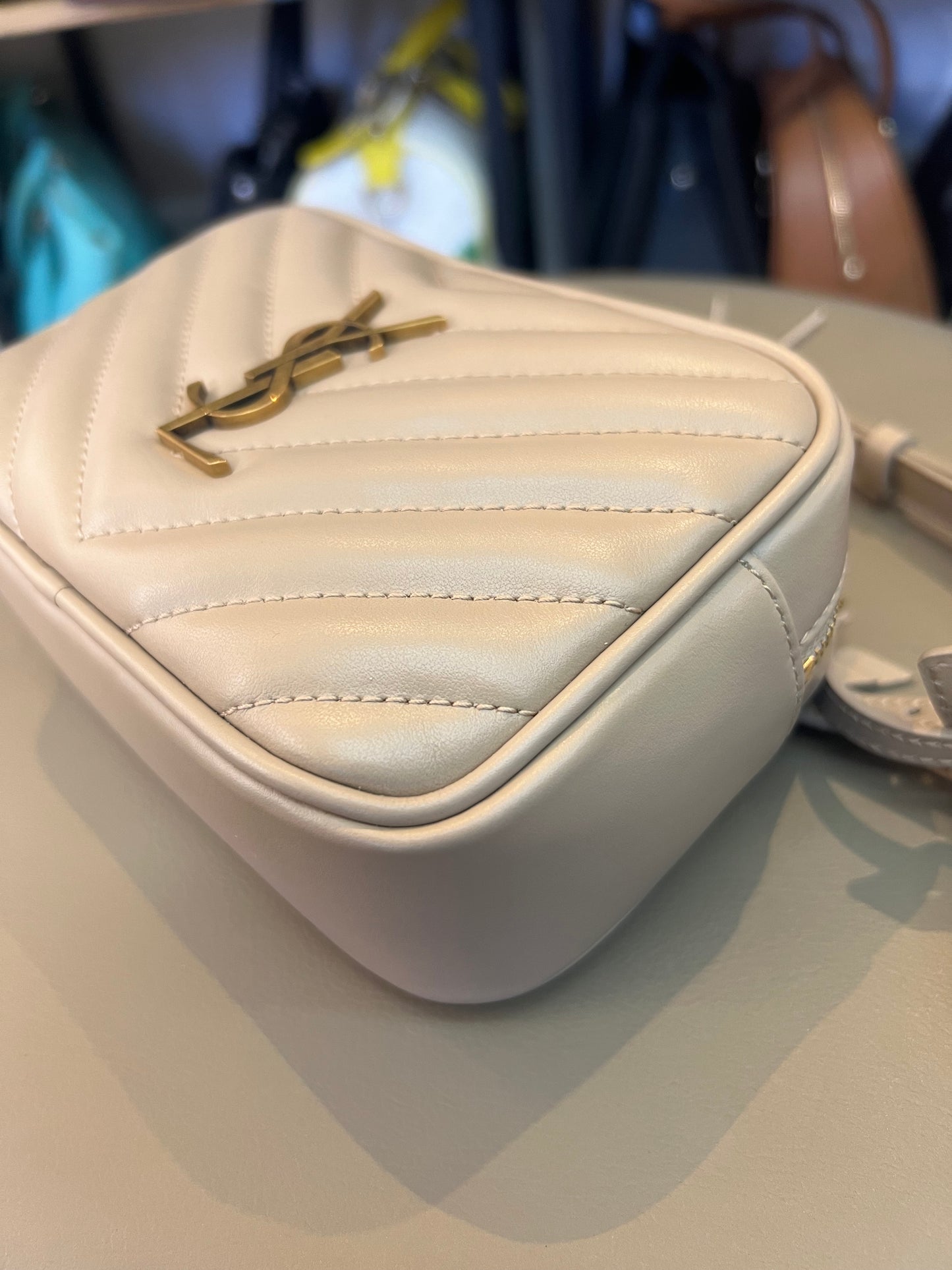 Saint Laurent Pochette Lou Leather Nude