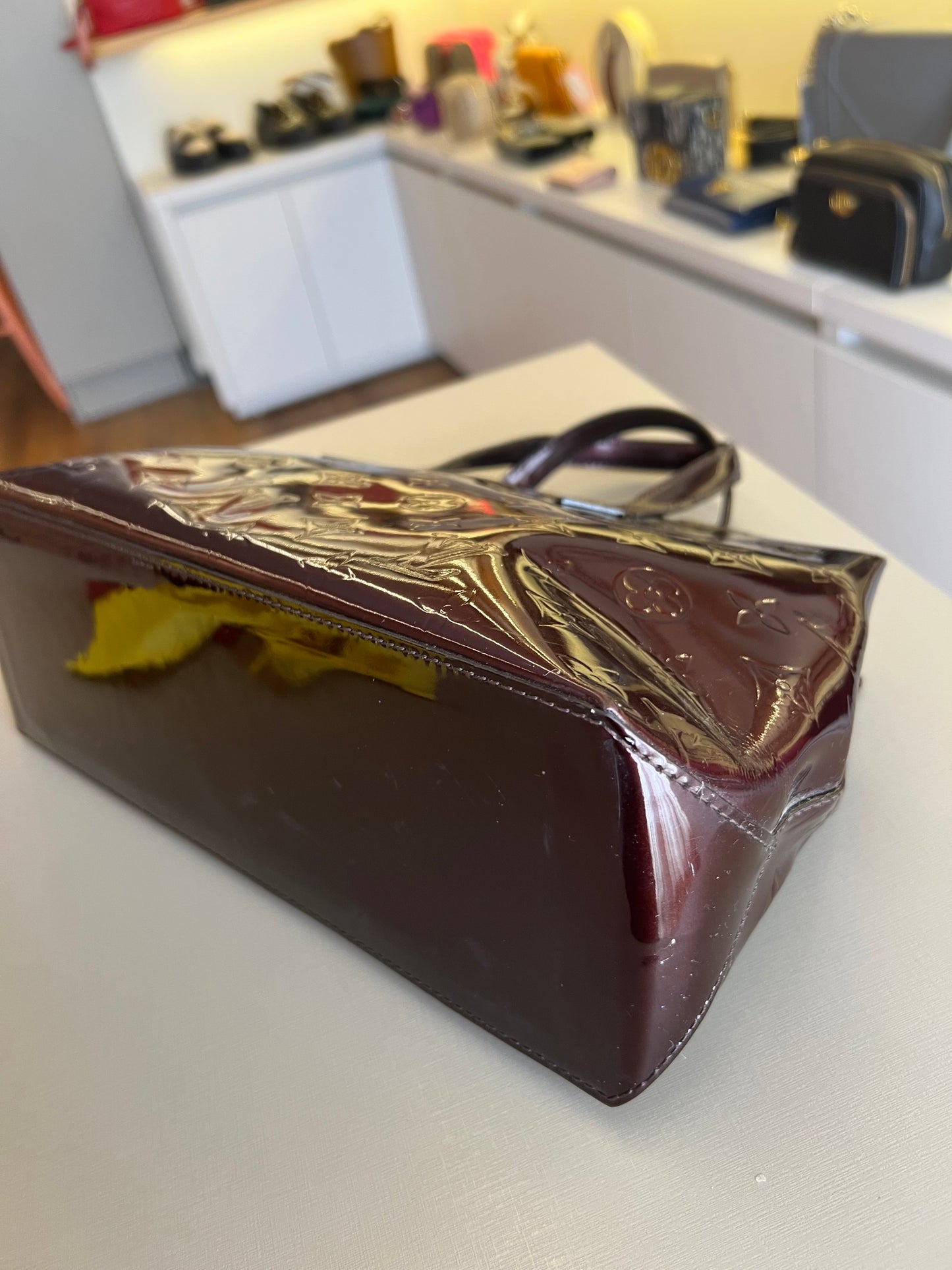 Louis Vuitton Verniz Wilshire