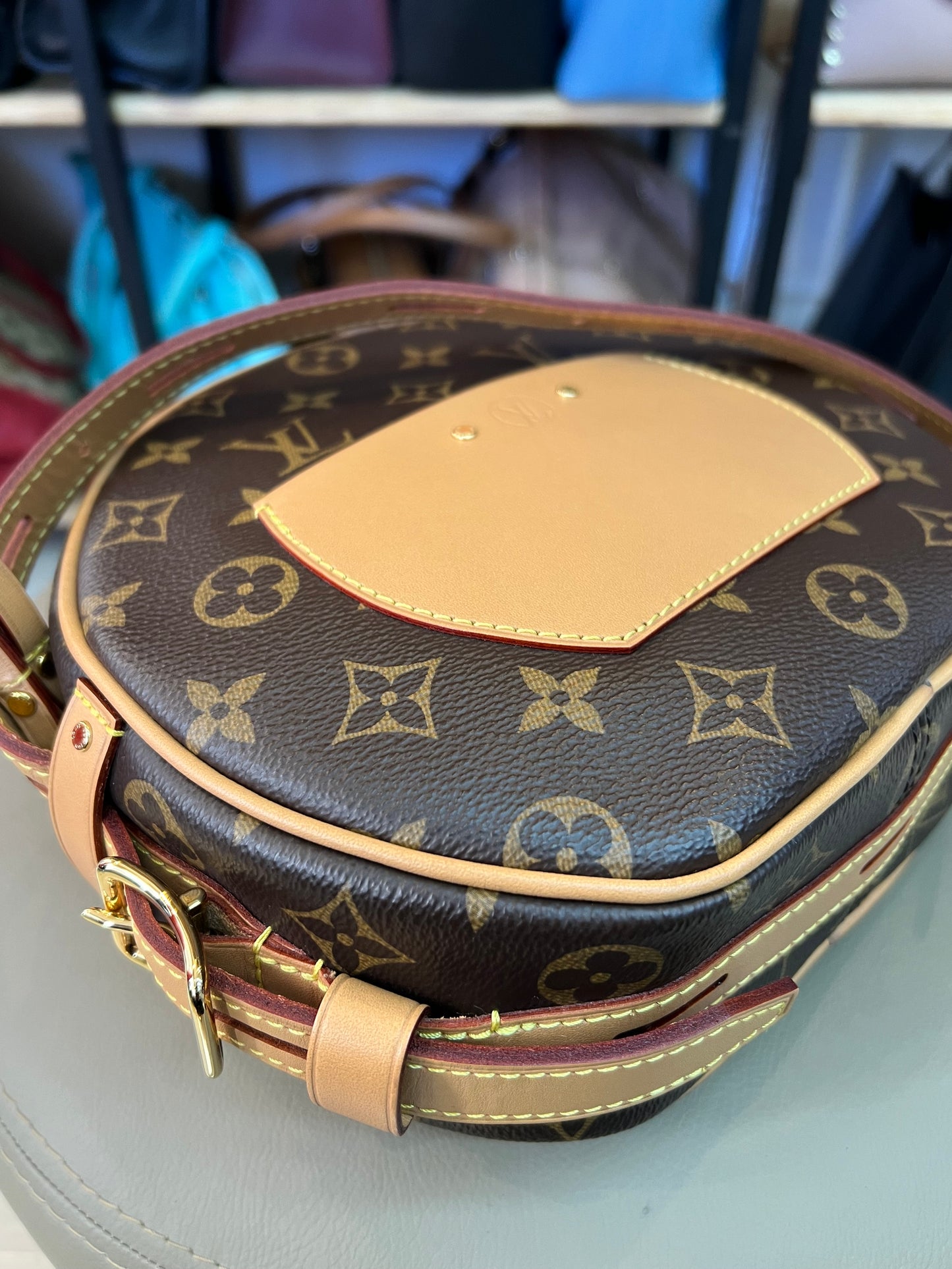 Louis Vuitton Monograma Boite Chapeau Souple