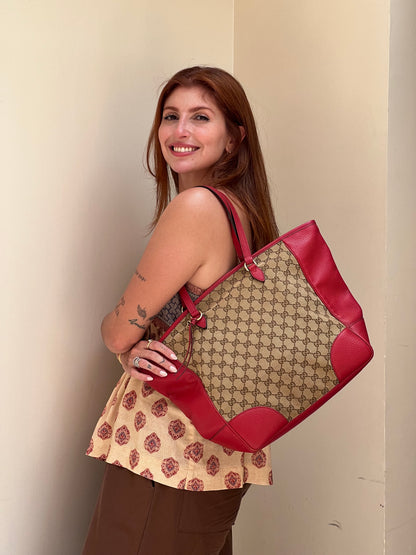 Gucci Bree Monograma Vermelha