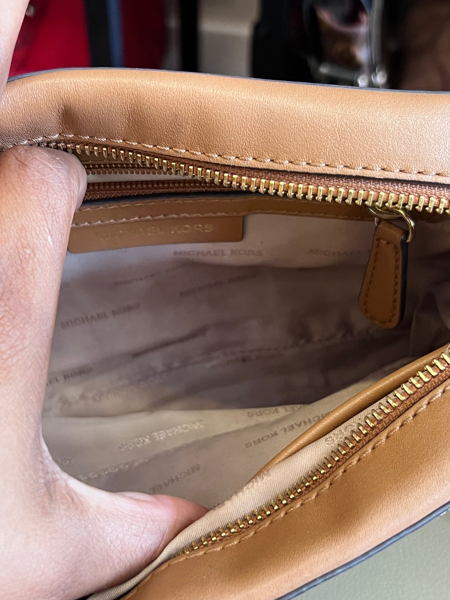 Michael Kors Câmera Bag Monograma