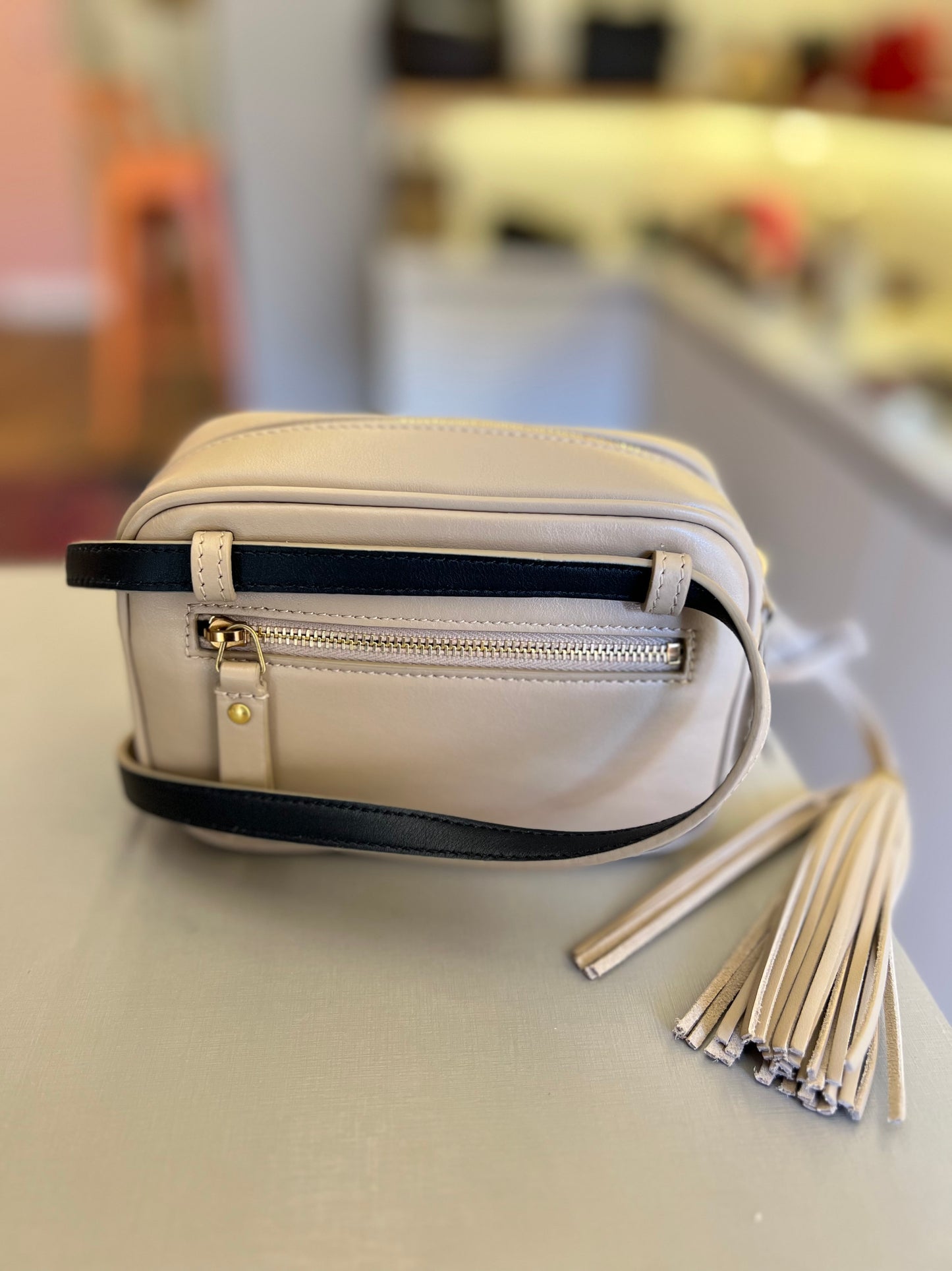 Saint Laurent Pochette Lou Leather Nude