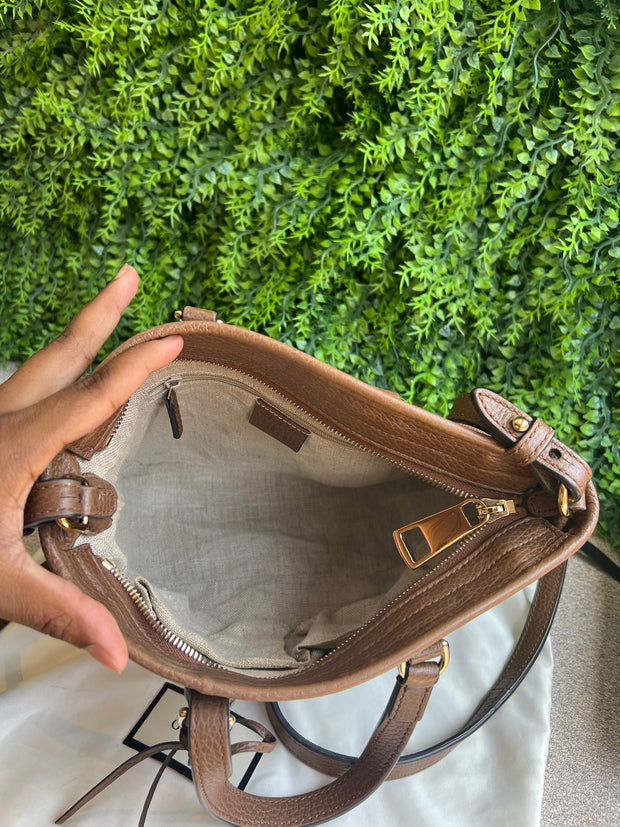 Gucci Bree Crossbody Marrom