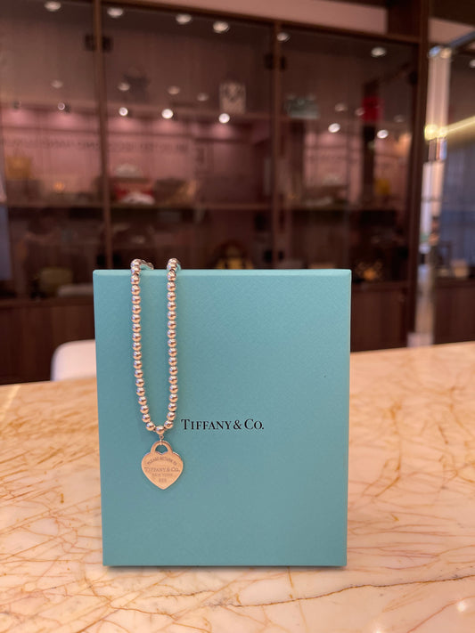 Colar Tiffany & Co Heart em Prata