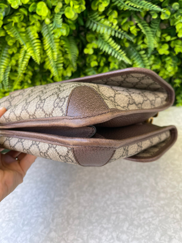 Gucci GG Supreme Messenger