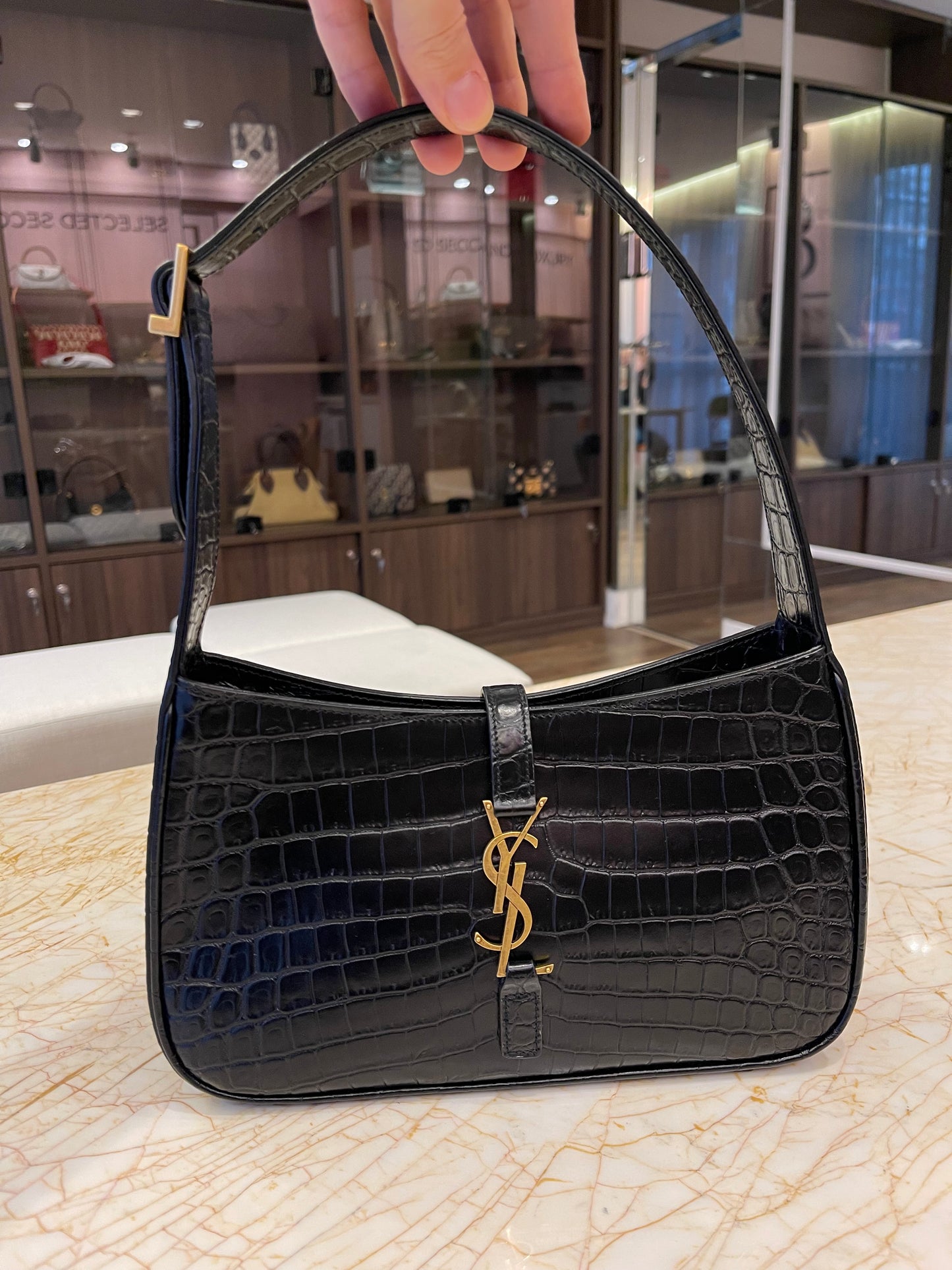 Saint Laurent 5 à 7 em Couro Croco Preto