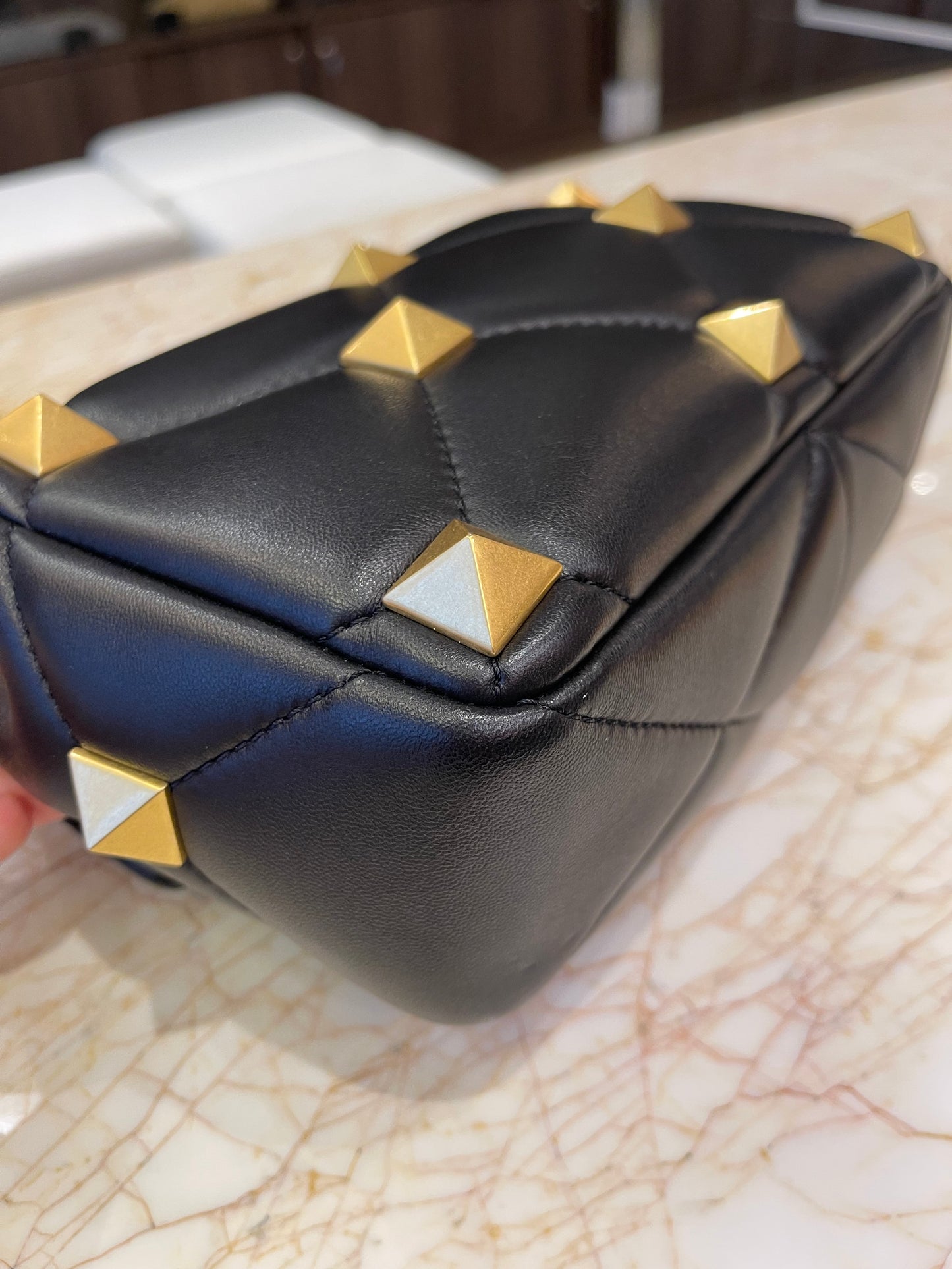 Valentino Garavani Roman Stud Preto