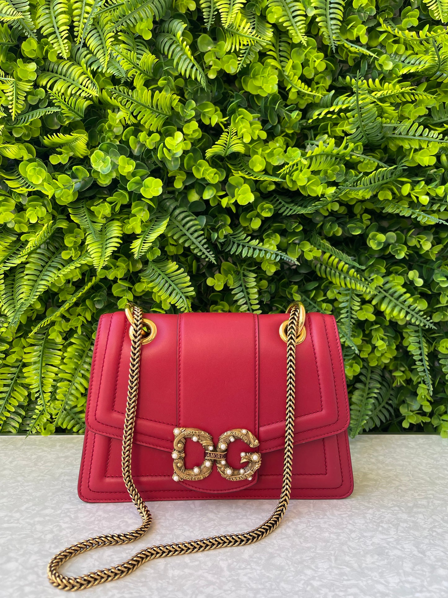 Dolce & Gabbana DG Amore Calfskin Chain Vermelha