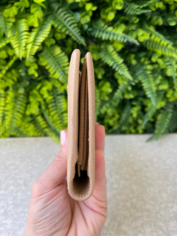 Carteira Chanel Logo Nude