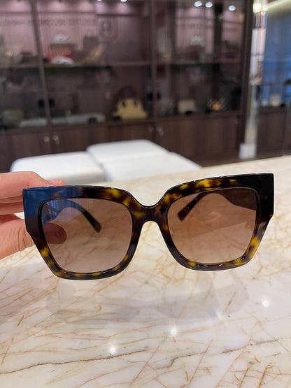 Óculos de Sol Valentino Garavani Eyewear Logo